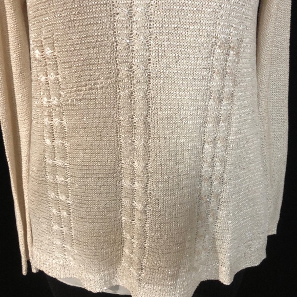 NWT SIONI Cable Knit Cold Shoulder Sweater Top - Picture 5 of 8